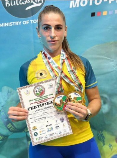 Людмила Деменко з Полтавщини стала чемпіонкою світу з параармрестлінгу