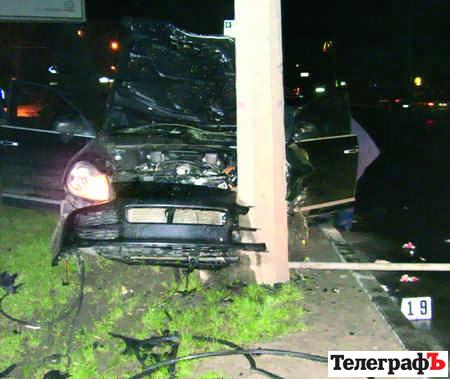 Porsche розірвав на шматки трьох чоловік Porsche розірвав на шматки трьох чоловік