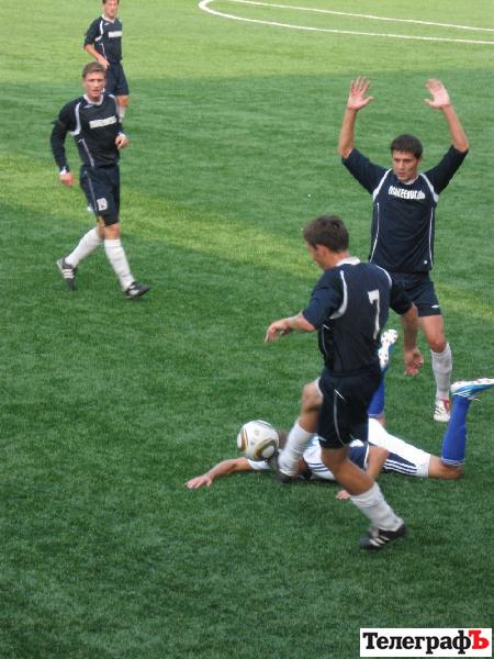 ФУТБОЛ. Чемпионат Украины. 2 лига. Даёшь стране угля! «Кремень» облыграл «Макеевуголь». ФОТО, ВИДЕО. ФУТБОЛ. Чемпионат Украины. 2 лига. Даёшь стране угля! «Кремень» облыграл «Макеевуголь». ФОТО, ВИДЕО.