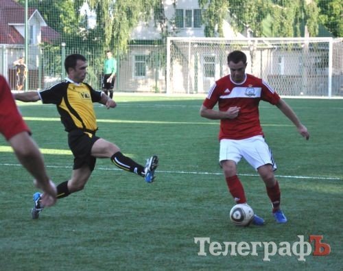 ФУТБОЛ. Чемпионат Кременчугского района. «Dream team» деклассировал «СелЛок». ФУТБОЛ. Чемпионат Кременчугского района. «Dream team» деклассировал «СелЛок».