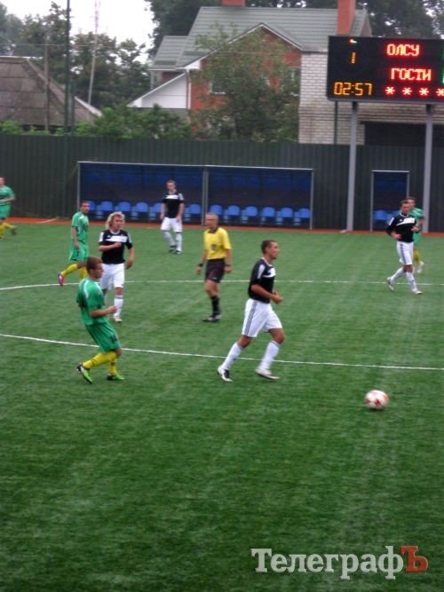 ФУТБОЛ. Чемпионат Кременчугского района. ТМ ОЛСУ потеснил «Dream team» с первого места. ФУТБОЛ. Чемпионат Кременчугского района. ТМ ОЛСУ потеснил «Dream team» с первого места.