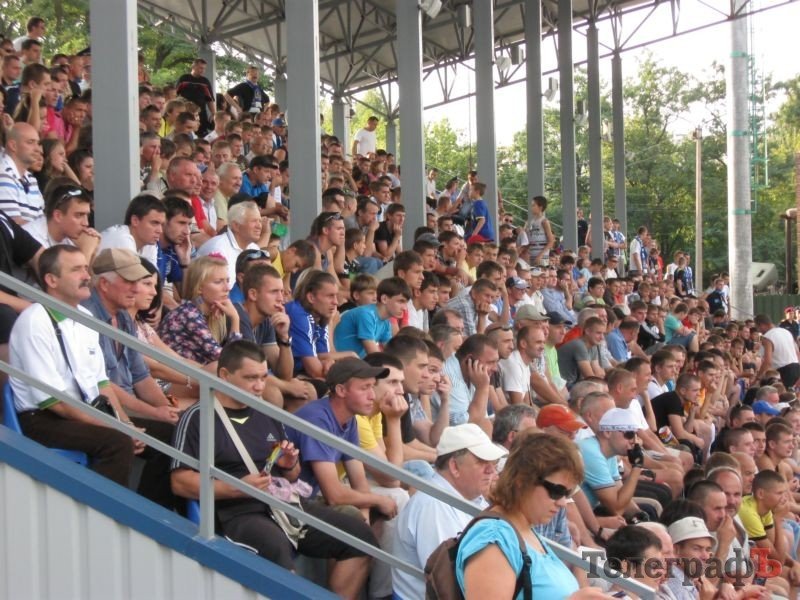 ФУТБОЛ. Кубок Украины. «Кремень» уверенно прошёл криворожский «Горняк». ФУТБОЛ. Кубок Украины. «Кремень» уверенно прошёл криворожский «Горняк».