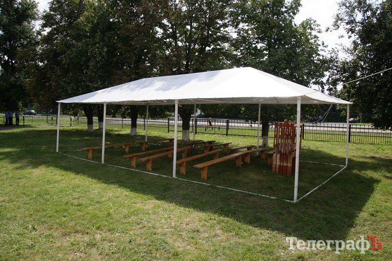 Как живут милиционеры на Сорочинской ярмарке Как живут милиционеры на Сорочинской ярмарке