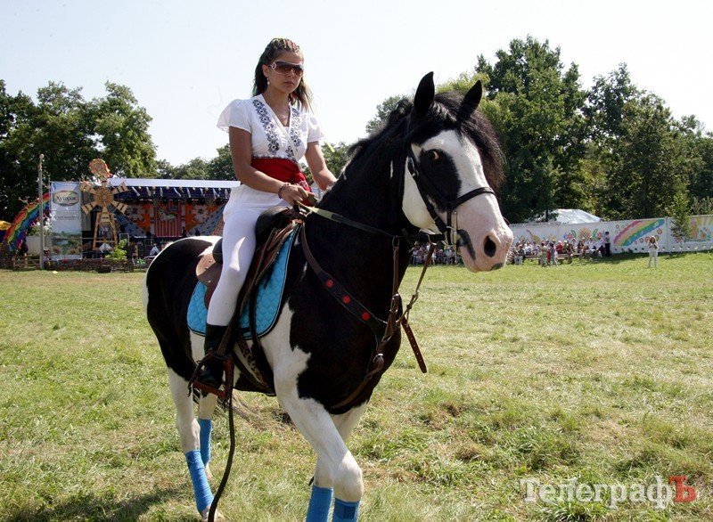 Сорочинская ярмарка - 2011 (ФОТОРЕПОРТАЖ) Сорочинская ярмарка - 2011 (ФОТОРЕПОРТАЖ)