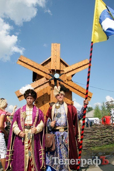 Сорочинская ярмарка - 2011 (ФОТОРЕПОРТАЖ) Сорочинская ярмарка - 2011 (ФОТОРЕПОРТАЖ)