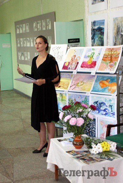 В Кременчуге открылась выставка художественной школы «Око» В Кременчуге открылась выставка художественной школы «Око»