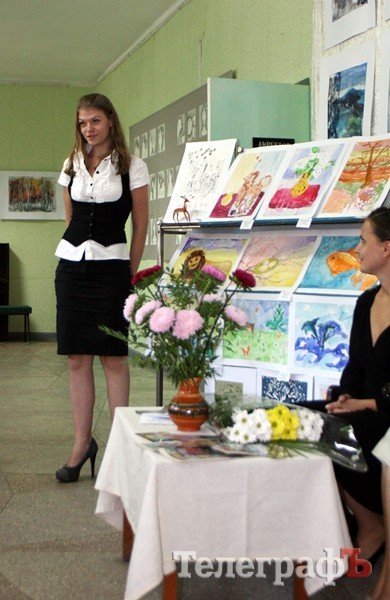 В Кременчуге открылась выставка художественной школы «Око» В Кременчуге открылась выставка художественной школы «Око»