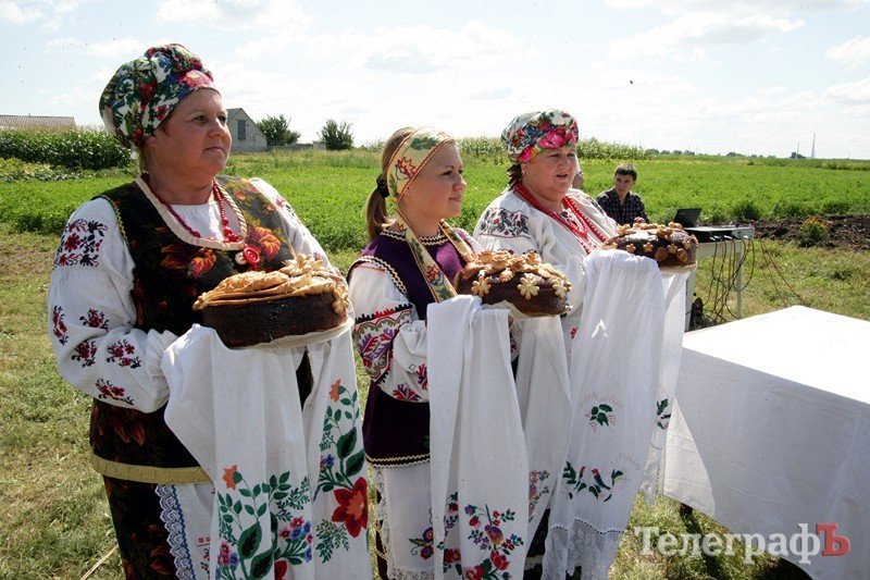 В Кременчугском районе газифицировали два села (ФОТО) В Кременчугском районе газифицировали два села (ФОТО)