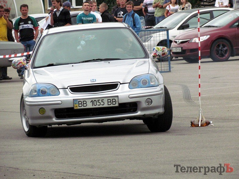 В Кременчуге возле "Простора" были гонки (ФОТОРЕПОРТАЖ) В Кременчуге возле "Простора" были гонки (ФОТОРЕПОРТАЖ)