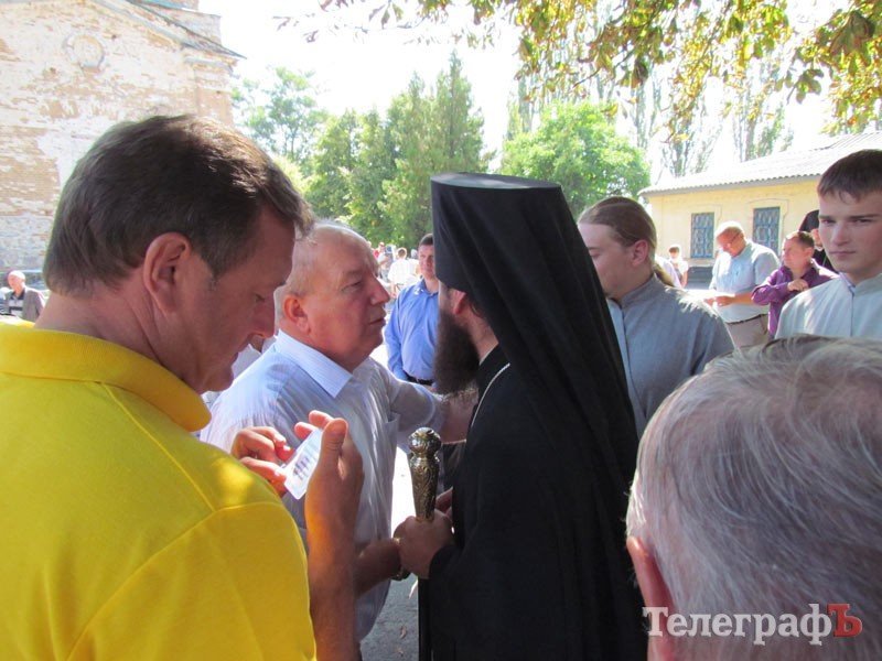 Кременчуг празднует свои церковные именины (ФОТОРЕПОРТАЖ) Кременчуг празднует свои церковные именины (ФОТОРЕПОРТАЖ)