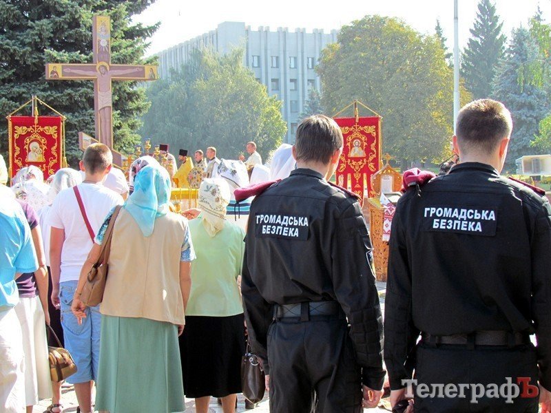 В Кременчуге праздник Успения отметили и верующие УПЦ Киевского патриархата (ФОТО) В Кременчуге праздник Успения отметили и верующие УПЦ Киевского патриархата (ФОТО)