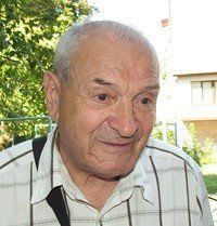 Чему, по вашему мнению, прежде всего должны учить в школе? Что бы вы изменили в существующей системе образования? (ОПРОС) Чему, по вашему мнению, прежде всего должны учить в школе? Что бы вы изменили в существующей системе образования? (ОПРОС)