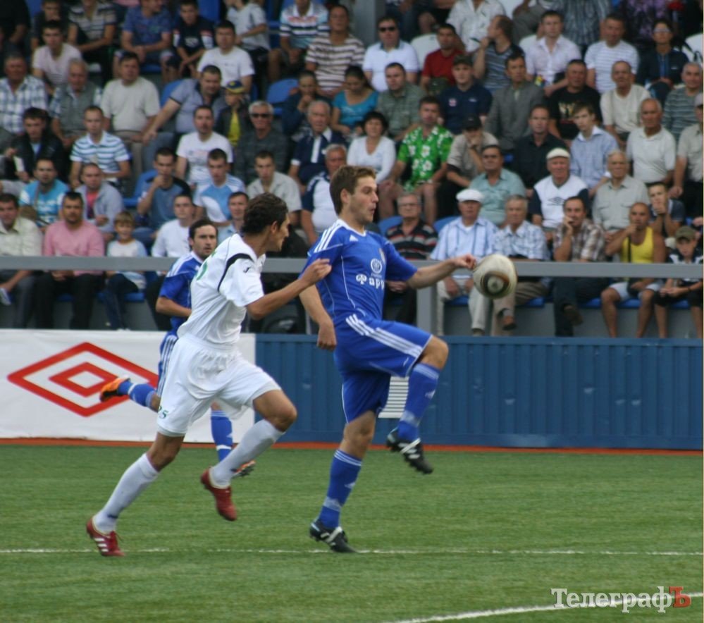ФУТБОЛ. Чемпионат Украины. 2 лига. Полтавская битва на кременчугской земле. ФУТБОЛ. Чемпионат Украины. 2 лига. Полтавская битва на кременчугской земле.