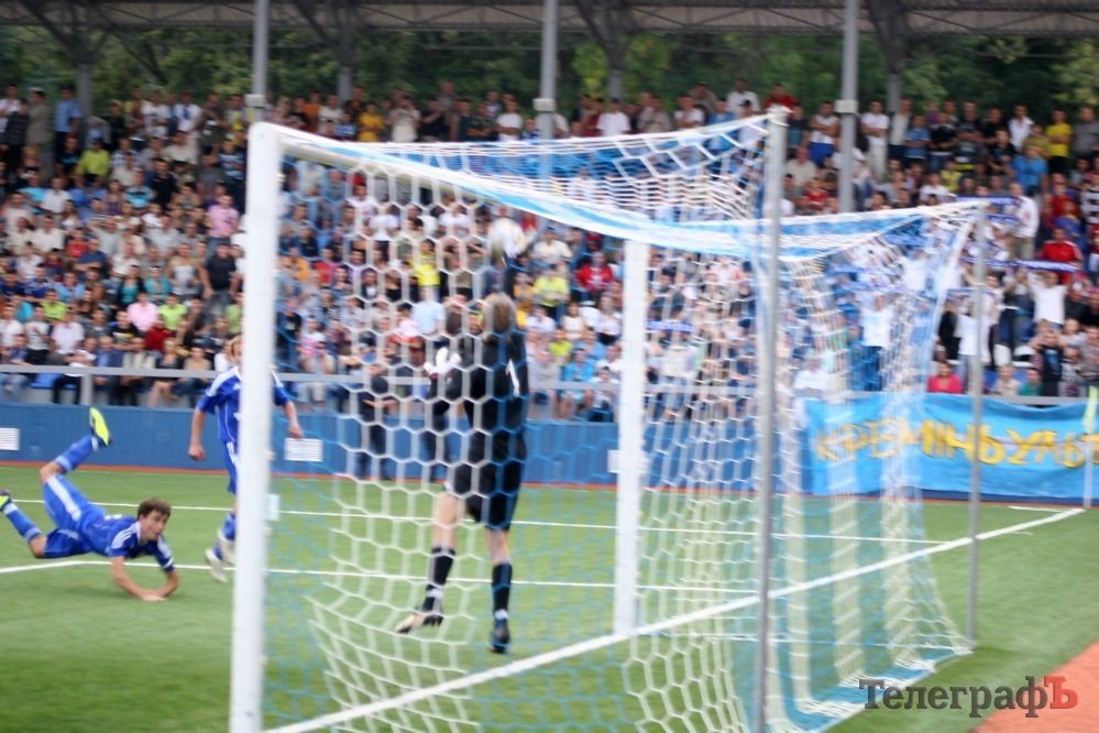 ФУТБОЛ. Чемпионат Украины. 2 лига. Полтавская битва на кременчугской земле. ФУТБОЛ. Чемпионат Украины. 2 лига. Полтавская битва на кременчугской земле.