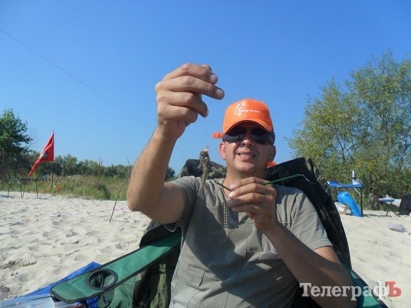 В Кременчуге прошел рыболовный фестиваль "Осенний Днепр 2011" В Кременчуге прошел рыболовный фестиваль "Осенний Днепр 2011"