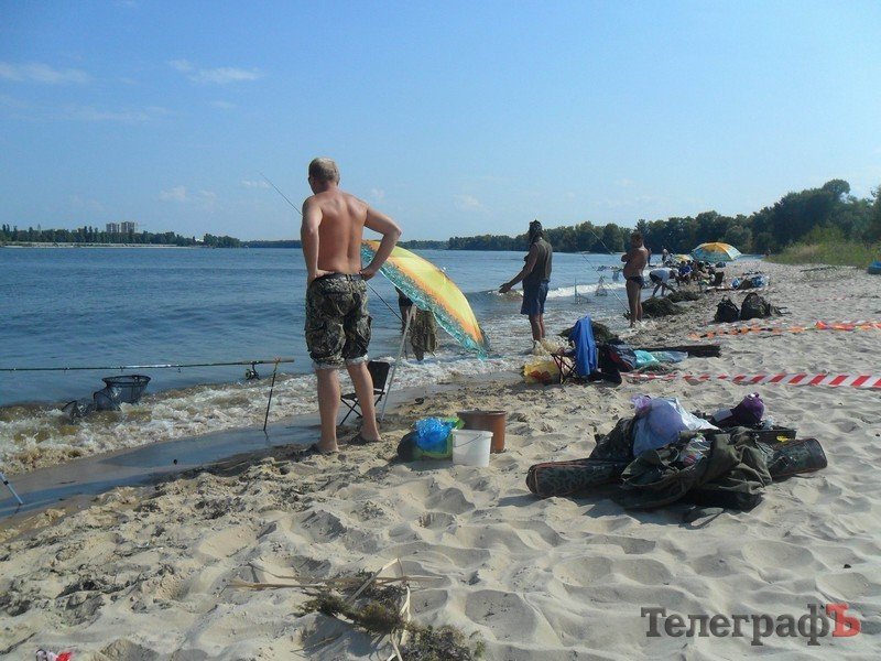 В Кременчуге прошел рыболовный фестиваль "Осенний Днепр 2011" В Кременчуге прошел рыболовный фестиваль "Осенний Днепр 2011"