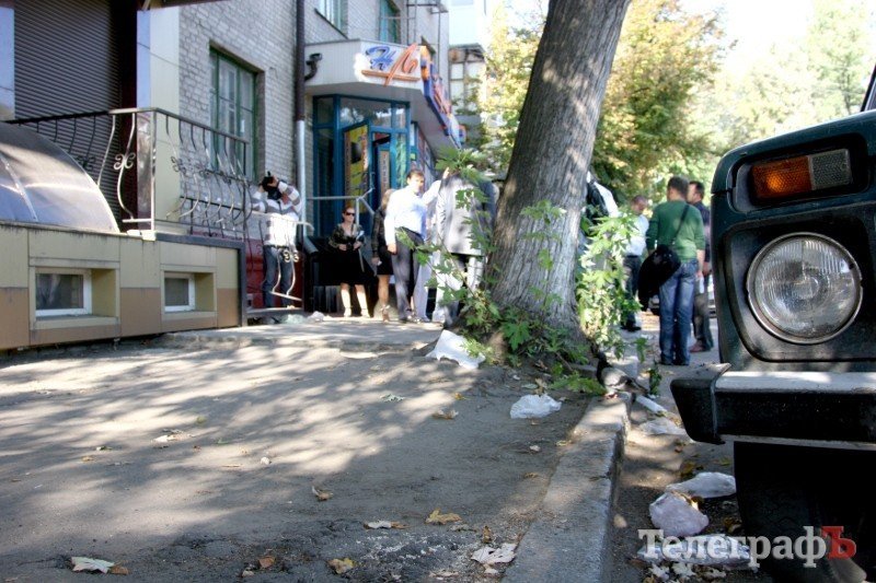 Бабаев считает, что город вновь зарастает мусором Бабаев считает, что город вновь зарастает мусором