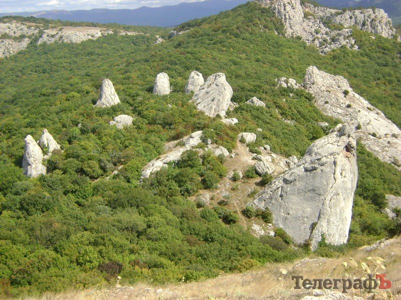 «Телеграф» отпраздновал свой 13-й День рождения в крымском «стоунхендже» «Телеграф» отпраздновал свой 13-й День рождения в крымском «стоунхендже»