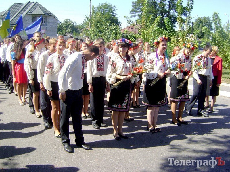 Кременчугские казаки пошли врукопашную «лава на лаву» (ФОТОРЕПОРТАЖ) Кременчугские казаки пошли врукопашную «лава на лаву» (ФОТОРЕПОРТАЖ)