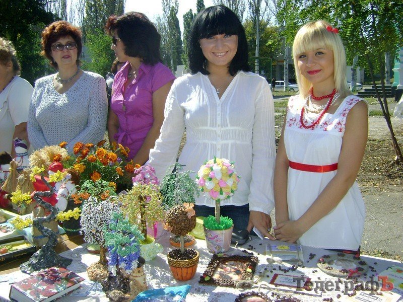Кременчугские казаки пошли врукопашную «лава на лаву» (ФОТОРЕПОРТАЖ) Кременчугские казаки пошли врукопашную «лава на лаву» (ФОТОРЕПОРТАЖ)