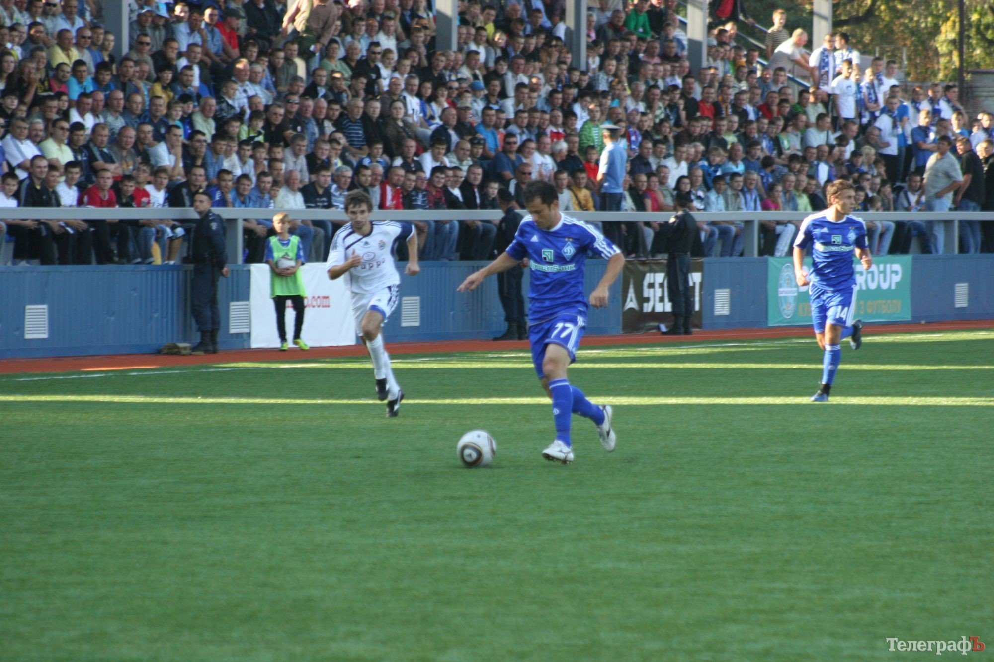 ФУТБОЛ. Кубок Украины. 1/16 финала. «Кремень» потрепал нервы киевскому «Динамо». (ДОПОЛНЕНО ФОТО). ФУТБОЛ. Кубок Украины. 1/16 финала. «Кремень» потрепал нервы киевскому «Динамо». (ДОПОЛНЕНО ФОТО).