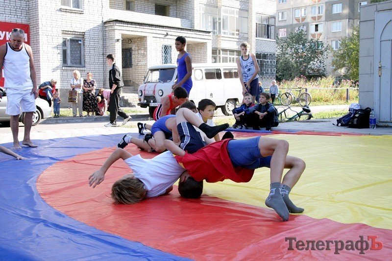 В Кременчуге прошел праздник улицы Л. Днепрова (ФОТОРЕПОРТАЖ) В Кременчуге прошел праздник улицы Л. Днепрова (ФОТОРЕПОРТАЖ)