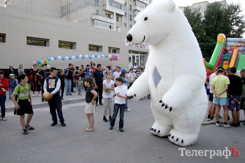 В Кременчуге прошел праздник улицы Л. Днепрова (ФОТОРЕПОРТАЖ) В Кременчуге прошел праздник улицы Л. Днепрова (ФОТОРЕПОРТАЖ)
