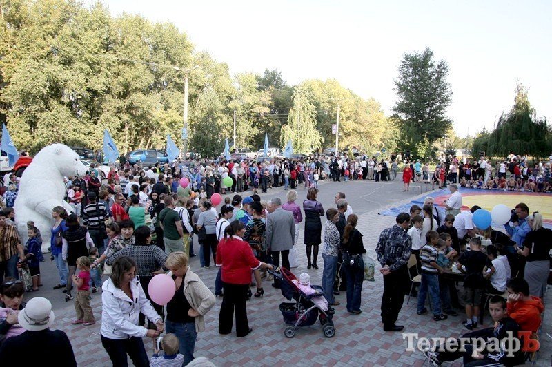 В Кременчуге прошел праздник улицы Л. Днепрова (ФОТОРЕПОРТАЖ) В Кременчуге прошел праздник улицы Л. Днепрова (ФОТОРЕПОРТАЖ)