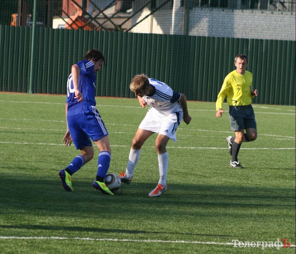 ФУТБОЛ. Кубок Украины. 1/16 финала. «Кремень» потрепал нервы киевскому «Динамо». (ДОПОЛНЕНО ФОТО). ФУТБОЛ. Кубок Украины. 1/16 финала. «Кремень» потрепал нервы киевскому «Динамо». (ДОПОЛНЕНО ФОТО).