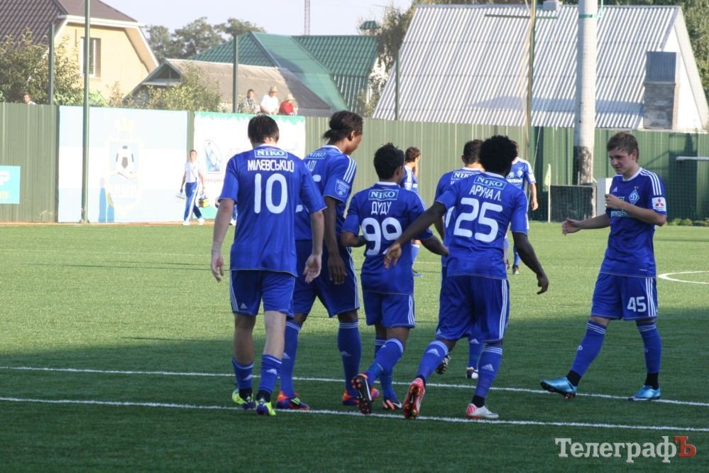 ФУТБОЛ. Кубок Украины. 1/16 финала. «Кремень» потрепал нервы киевскому «Динамо». (ДОПОЛНЕНО ФОТО). ФУТБОЛ. Кубок Украины. 1/16 финала. «Кремень» потрепал нервы киевскому «Динамо». (ДОПОЛНЕНО ФОТО).