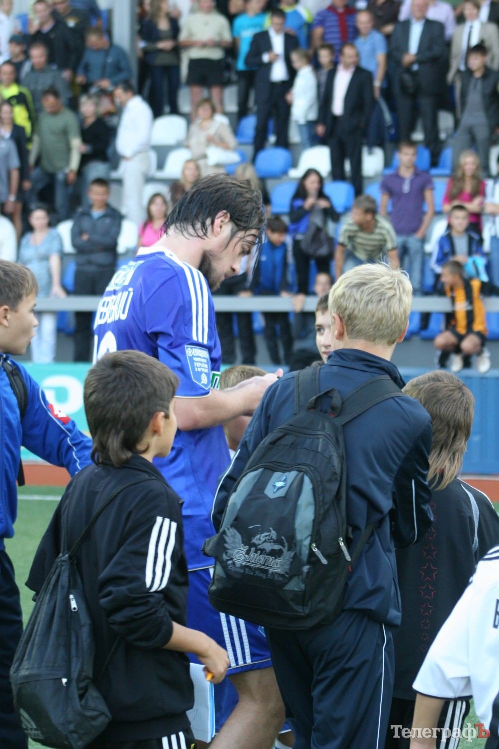 ФУТБОЛ. Кубок Украины. 1/16 финала. «Кремень» потрепал нервы киевскому «Динамо». (ДОПОЛНЕНО ФОТО). ФУТБОЛ. Кубок Украины. 1/16 финала. «Кремень» потрепал нервы киевскому «Динамо». (ДОПОЛНЕНО ФОТО).