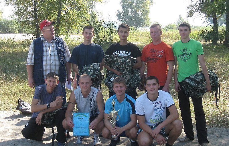 ЦИВІЛЬНИЙ ЗАХИСТ. В Крюківському районі відбулися змагання з цивільної оборони та прикладної фізичної підготовки. ЦИВІЛЬНИЙ ЗАХИСТ. В Крюківському районі відбулися змагання з цивільної оборони та прикладної фізичної підготовки.