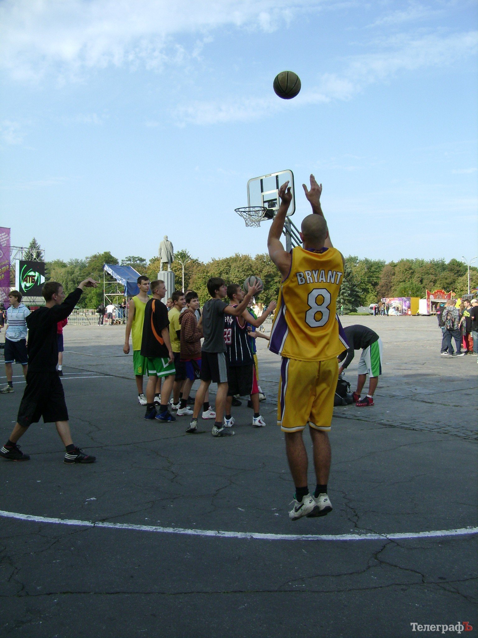 В Кременчуге открылся 7-й фестиваль молодёжной культуры Extreme-Zone (ФОТО) В Кременчуге открылся 7-й фестиваль молодёжной культуры Extreme-Zone (ФОТО)