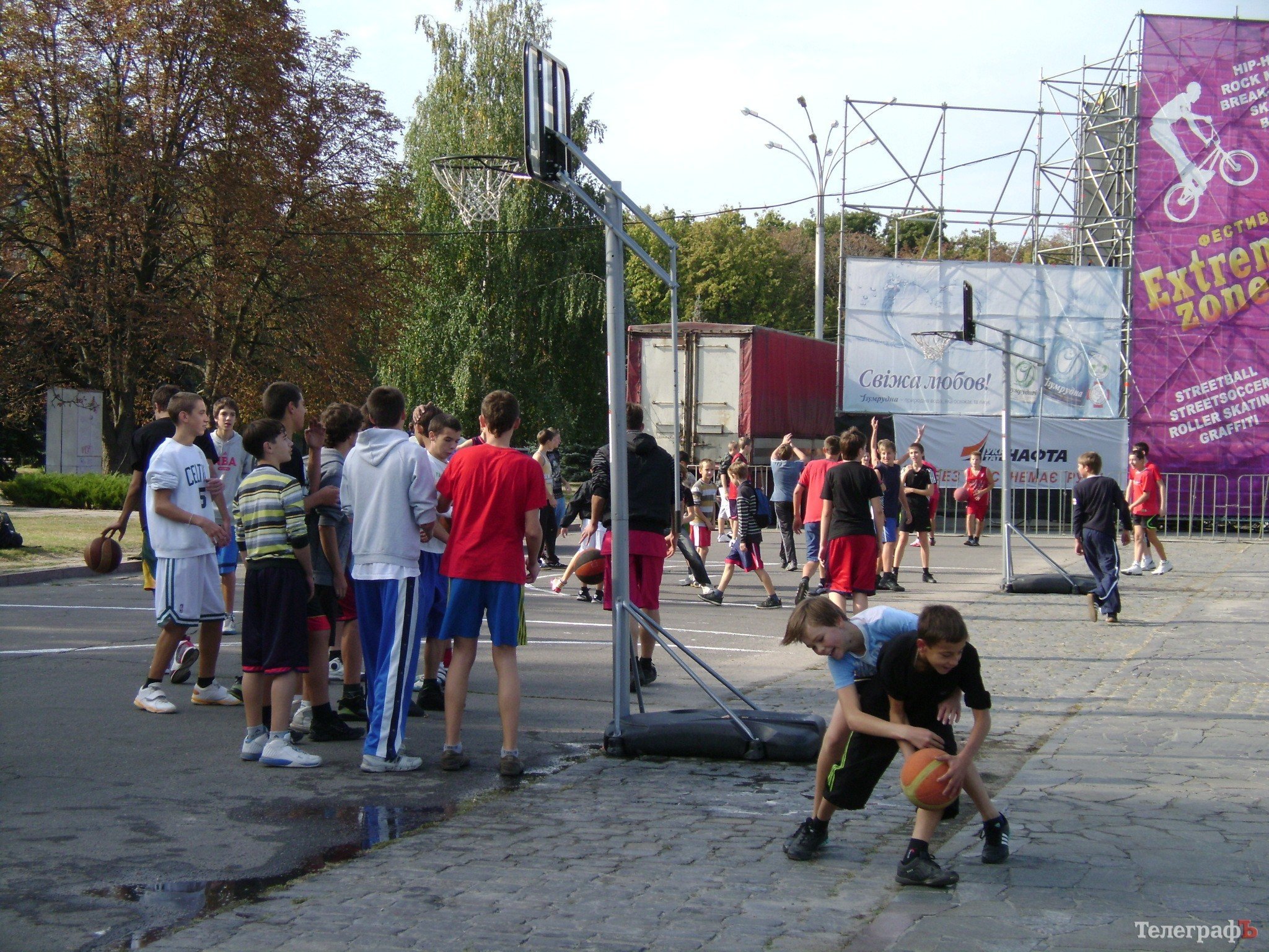 В Кременчуге открылся 7-й фестиваль молодёжной культуры Extreme-Zone (ФОТО) В Кременчуге открылся 7-й фестиваль молодёжной культуры Extreme-Zone (ФОТО)