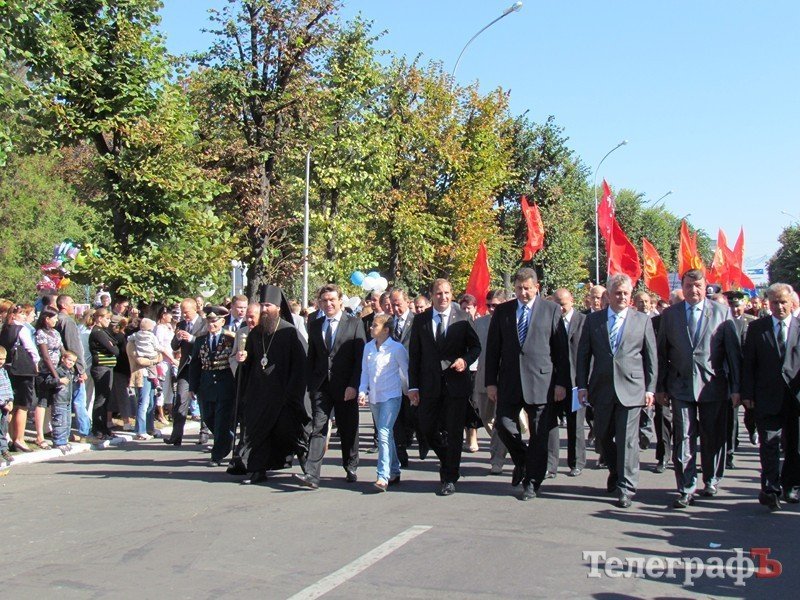 Кременчуг празднует 440-летие (ФОТОРЕПОРТАЖ) Кременчуг празднует 440-летие (ФОТОРЕПОРТАЖ)