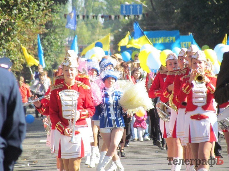 Кременчуг празднует 440-летие (ФОТОРЕПОРТАЖ) Кременчуг празднует 440-летие (ФОТОРЕПОРТАЖ)