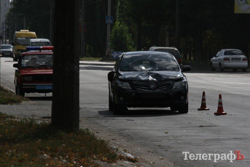 На Молодежном под колеса авто попал пешеход (ФОТО) На Молодежном под колеса авто попал пешеход (ФОТО)