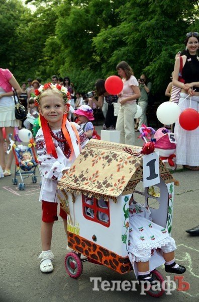 «Телеграф» подарил кременчужанам фотовыставку «Жизнь города» «Телеграф» подарил кременчужанам фотовыставку «Жизнь города»