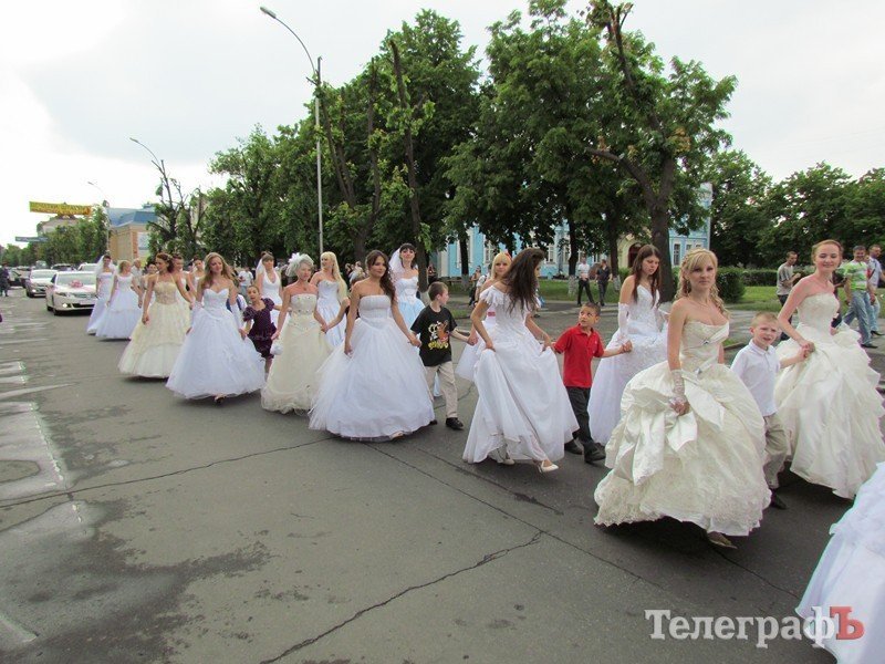 «Телеграф» подарил кременчужанам фотовыставку «Жизнь города» «Телеграф» подарил кременчужанам фотовыставку «Жизнь города»