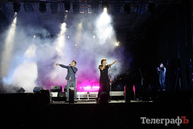 Концерт ко Дню города (ФОТОРЕПОРТАЖ) Концерт ко Дню города (ФОТОРЕПОРТАЖ)