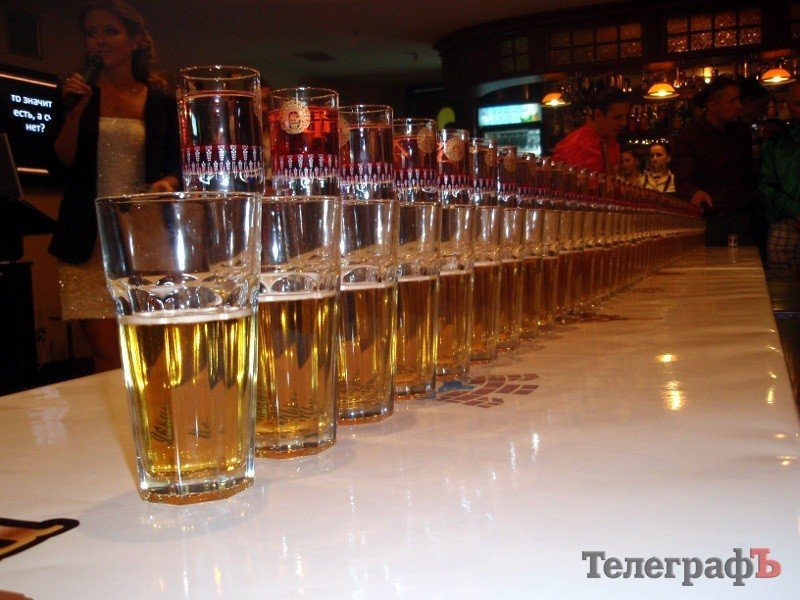 В Кременчуге побили рекорд по изготовлению коктейлей В Кременчуге побили рекорд по изготовлению коктейлей