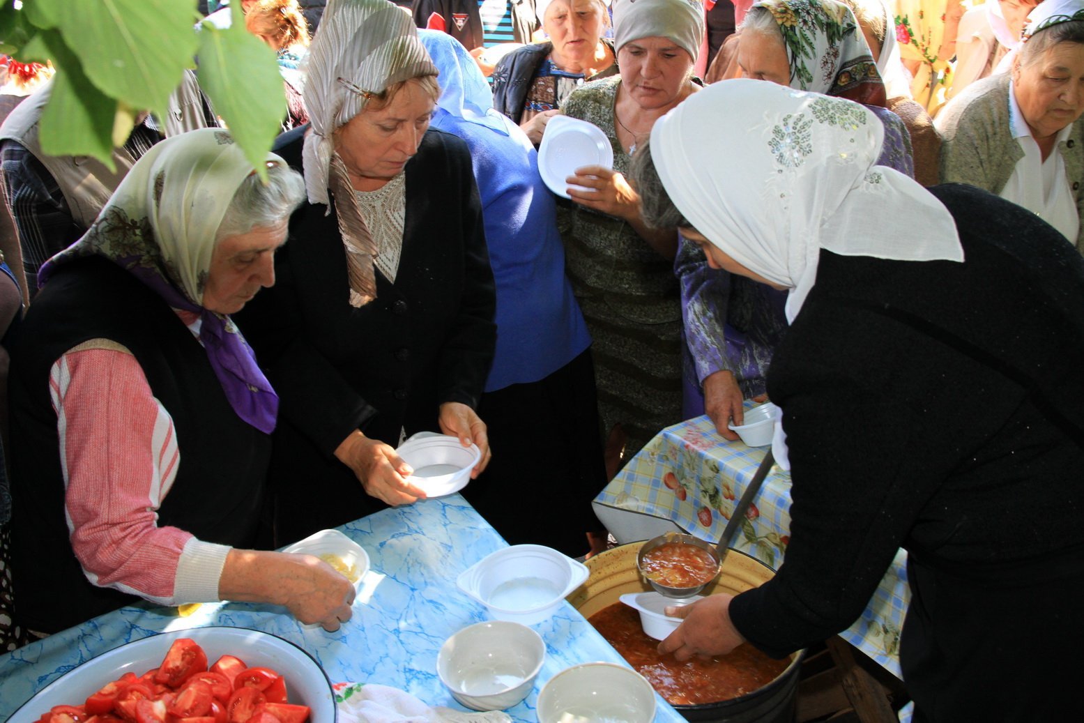 Іконостас храму в Козельщині поповнився образами Іконостас храму в Козельщині поповнився образами
