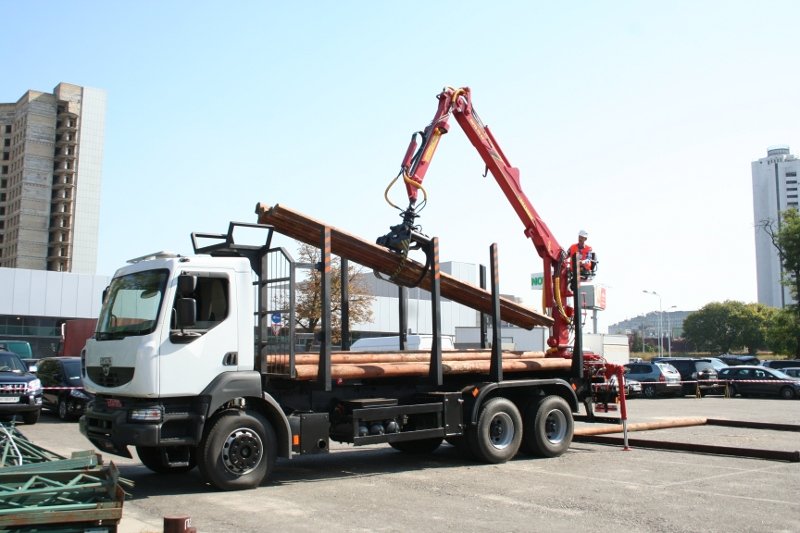 «АвтоКрАЗ» представил новый автомобиль на международной выставке «АвтоКрАЗ» представил новый автомобиль на международной выставке