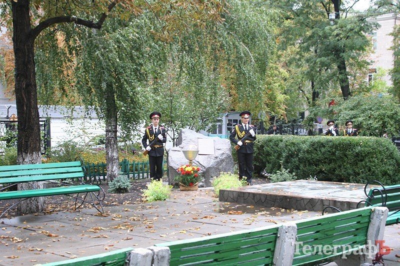 В Кременчуге поздравили ветеранов, которые проходят лечение в госпитале В Кременчуге поздравили ветеранов, которые проходят лечение в госпитале