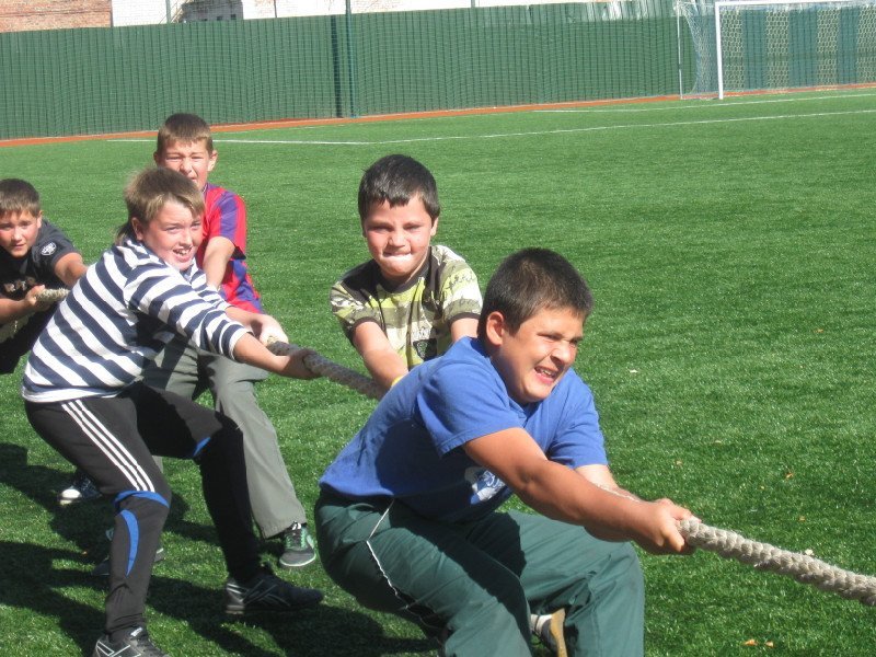 ВЕСЁЛЫЕ СТАРТЫ. В Крюковском районе состоялись традиционные соревнования по многоборью. ВЕСЁЛЫЕ СТАРТЫ. В Крюковском районе состоялись традиционные соревнования по многоборью.
