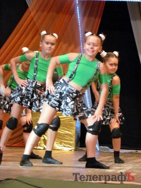 Гран-при Всеукраинского хореографического фестиваля «Кременчугские выкрутасы» получил коллектив дворца культуры «Кредмаш» - «Фурор» Гран-при Всеукраинского хореографического фестиваля «Кременчугские выкрутасы» получил коллектив дворца культуры «Кредмаш» - «Фурор»