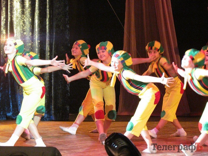 Гран-при Всеукраинского хореографического фестиваля «Кременчугские выкрутасы» получил коллектив дворца культуры «Кредмаш» - «Фурор» Гран-при Всеукраинского хореографического фестиваля «Кременчугские выкрутасы» получил коллектив дворца культуры «Кредмаш» - «Фурор»