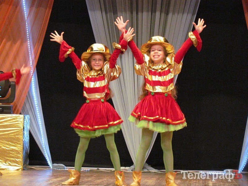 Гран-при Всеукраинского хореографического фестиваля «Кременчугские выкрутасы» получил коллектив дворца культуры «Кредмаш» - «Фурор» Гран-при Всеукраинского хореографического фестиваля «Кременчугские выкрутасы» получил коллектив дворца культуры «Кредмаш» - «Фурор»