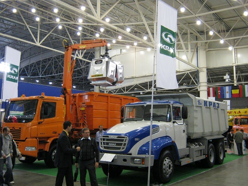 КрАЗ С18.1 - призер «TIR'2011»: премьера нового кременчугского капотника в Украине состоялась! КрАЗ С18.1 - призер «TIR'2011»: премьера нового кременчугского капотника в Украине состоялась!