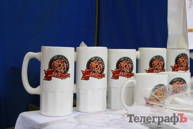 В Миргороде на Полтавщине отмечают праздник свиньи В Миргороде на Полтавщине отмечают праздник свиньи